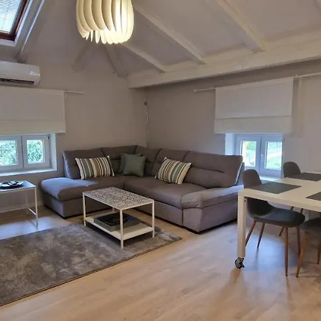 Navigare Apartment *